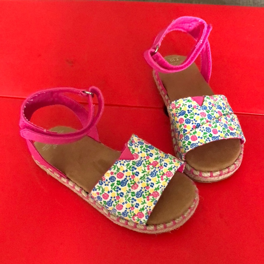 Toddler TOMS sandals